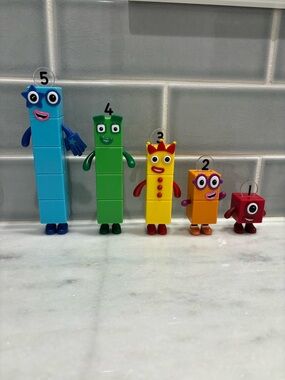 Hand2Mind Numberblocks Friends One to Five Action Figure Set Toy Figures (1-5)